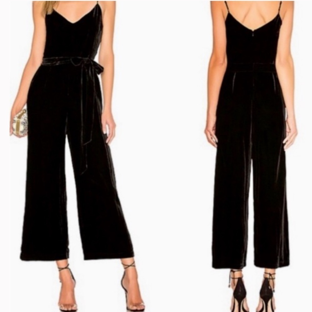 L'AGENCE Jaelyn Velvet Camisole Jumpsuit in Black Sz 6 - Picture 5 of 10